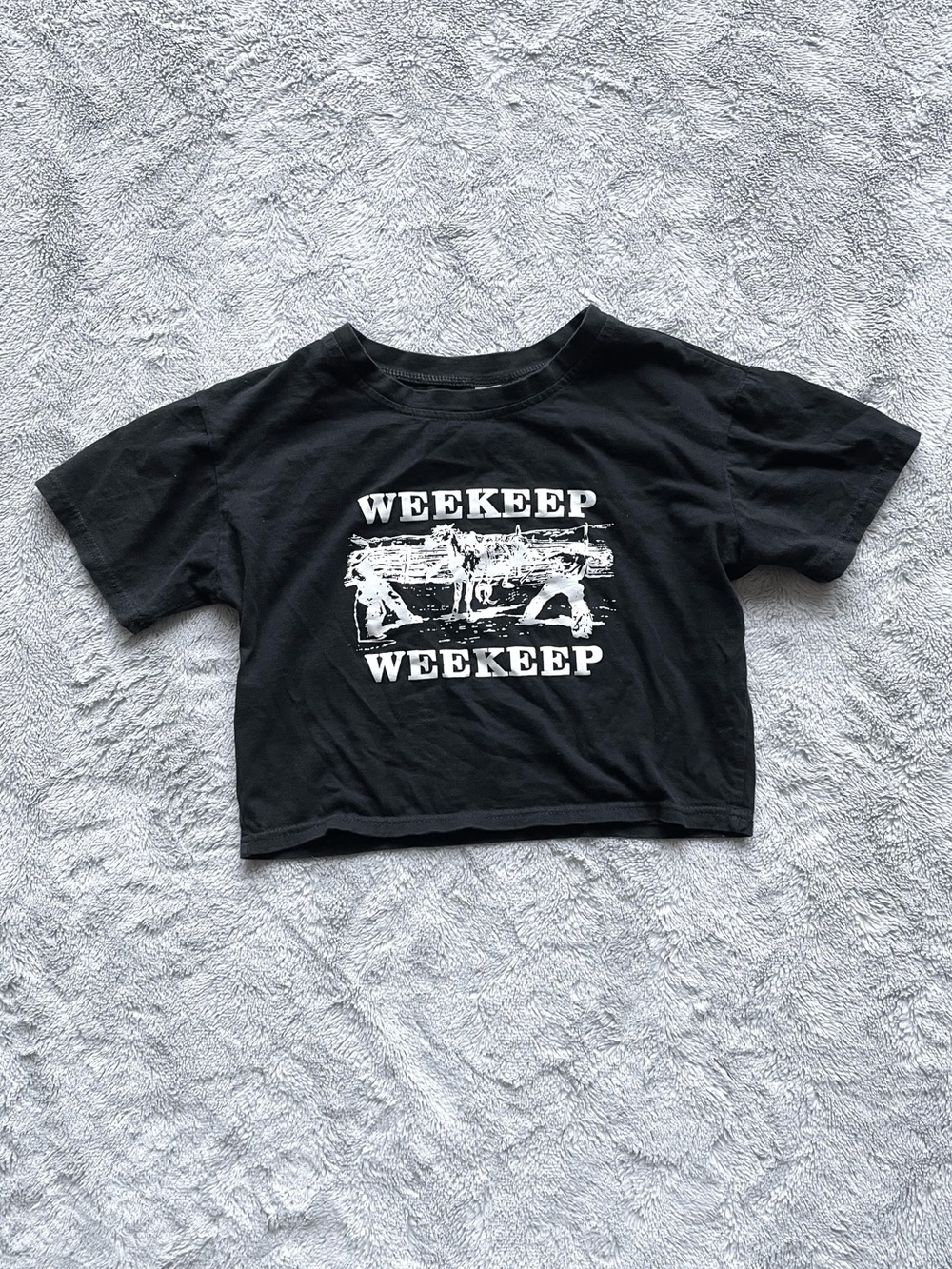 WEEKEEP Black Graphic Baby Tee